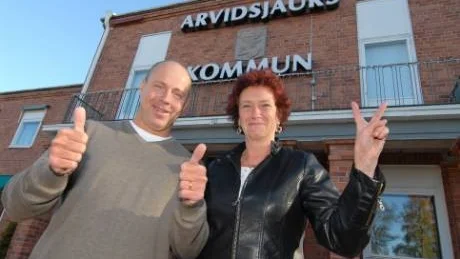 BÄST I LÄNET. "Det är en kvitto på att de resurser vi fått från politiken satsats rätt", säger skolchef Anette Rylén i Arvidsjaur. Ulrik Bylander, till vänster, är ordförande i Lärarförbundets lokalavdelning.