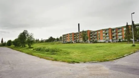 Korsningen Skolgatan-Södra Kungsallén, platsen där flickan blev våldtagen. Foto: Mattias Forsberg
