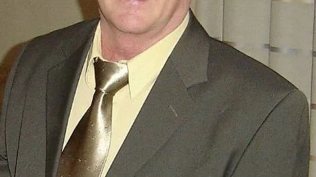 BLUFFAKTURA. Fastighetsägaren Björn Andersson fick en bluffaktura från ett sotningsföretag i Stockholm. Nu har han gjort en polisanmälan. Foto: Susanne Andersson
