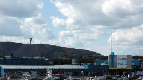 Bygger om och nytt. Konsum Malmfälten satsar nu 12 miljoner kronor på att bygga om och nytt för stormarknaden för att göra plats för Kapp Ahl som öppnar i mars nästa år. Foto: Annelie Klint Nilsson