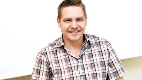Succé. Johan Larsson tycker att man gör en klassfråga som inte finns och att hushållsnära tjänster är en samhällsekonomisk succé. Foto: Linn Kangas Fantenberg