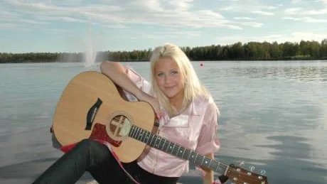 idolkandidat. Kalixbon Camilla Håkansson ska göra sitt bästa i kväll för att charma juryn.Foto: Britt-Louise Spets