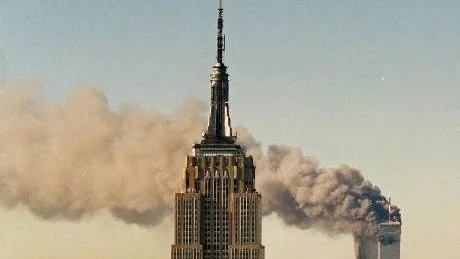 TERROR. Enligt Tobias Nielsén och Anders Rydell började 00-talet i september 2001 med attackerna mot USA. "Terrorhot" skulle bli ett av decenniets ledord.