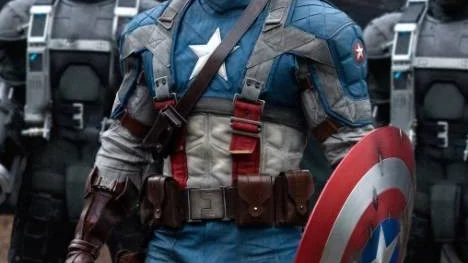 Chris Evans som Captain America.
