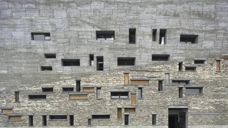 Museet i Ningbo i östra Kina är ett av de verk som arkitekten Wang Shu ligger bakom.