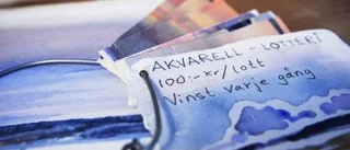Riktiga konstälskare låter sig inte stoppas av dåligt väder