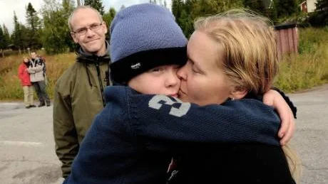 Hyllas. Försvaret tänker hylla Sebastian och hans morfar vid en cermoni i Jokkmokk under torsdagen.