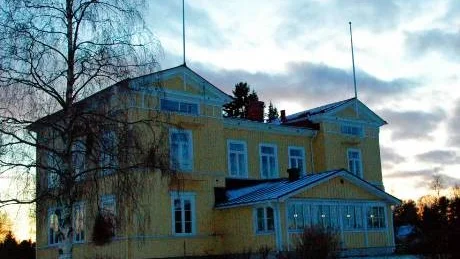 VÅRDHEM? Grytnäs Herrgård var under många år till salu.