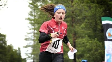 Elvira Öberg, Piteå IF, blev etta på långdistansen och tvåa på medeldistansen i Vårvändan.