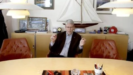 Peter Roslund har fortsatt fullt förtroende för Mats Johansson som han menar har handlat i god tro.