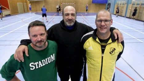 Rumänen Nitu Florin (mitten) är ny den här säsongen och utgör tillsammans med Ingemar Johansson (vänster) och Peter Karlsson (höger) Norrfjärdens tränartrio.