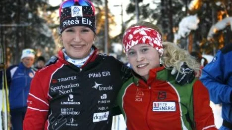 Magdalena Pajala, Piteå Elit, till vänster, och Emma Sjölander, Strömnäs, var två vinnare i skid-DM. Men Magdalena fick åka utan motståndare (Arkivbild)