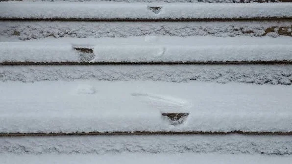 Kommer mera. Om minusgraderna håller i sig kommer nederbörden bli snö istället för regn i Björkliden.