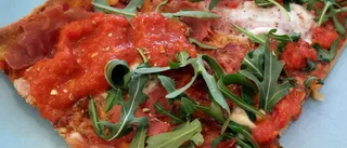 Middagstipset: Dinkelpizza med het paprikasås