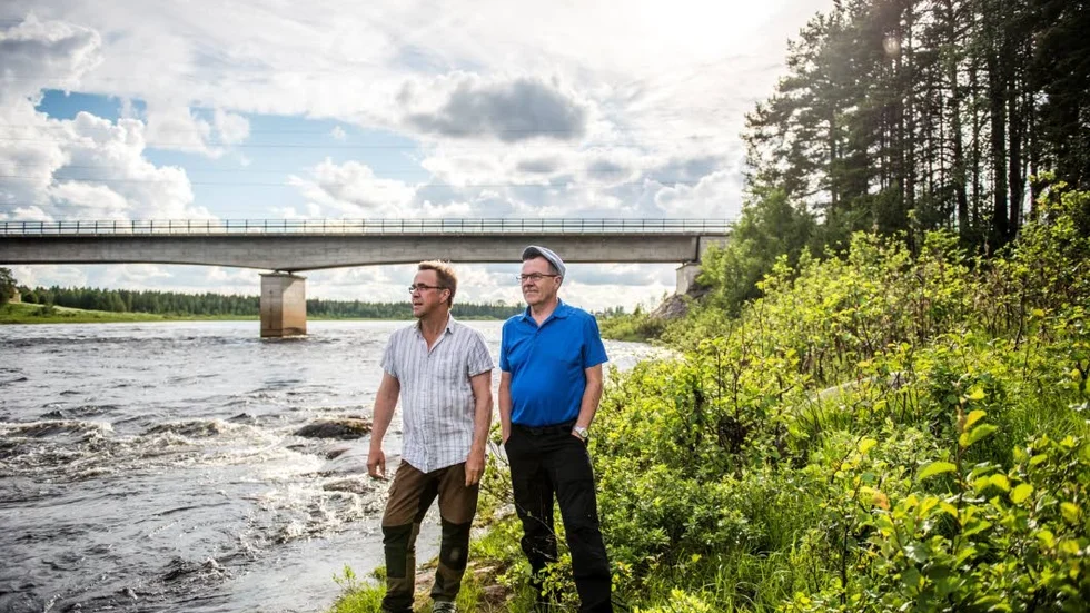 Viktig inkomst. Inkomsterna från Peja fiskevatten har gett byarna möjlighet att underhålla dåliga vägar och hålla gatubelysning vid liv.