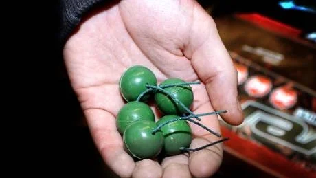 SMÅTT. Inga större ljudeffekter men ljus sensationer ger de små fyrkerkeripjäserna.