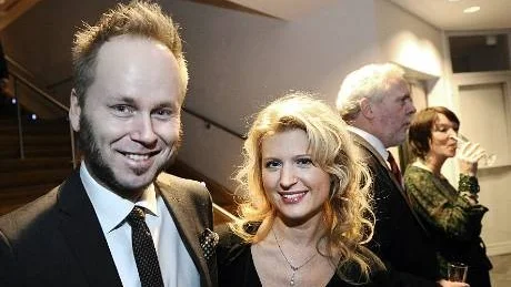 DELARRANGÖR. Ronny Olovsson, vd på Vinter, med frun Kicki Lange.