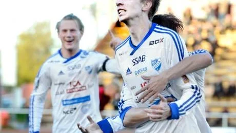 MÅL IGEN. Daniel Ahonen hade inte gjort mål på tre matcher då han slog till mot topplaget Vasalund på hemmaplan. Hans 1-0 blev matchens enda och IFK Luleå tog viktiga poäng i striden kring nedflyttningsstrecket.
