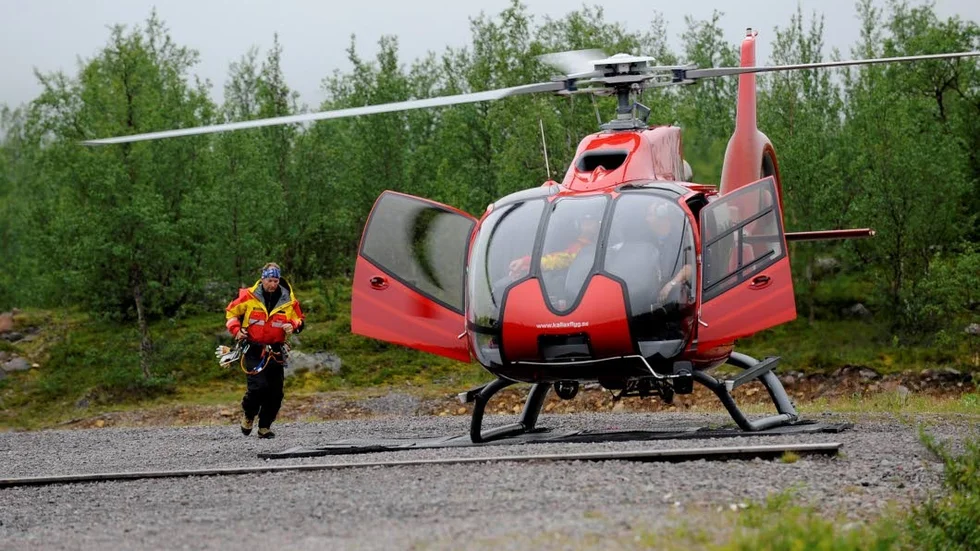 Fjällräddningen. Tidigare har polismyndigheterna i länen var för sig hanterat fjällräddningen. Nu ska samarbetet mellan de som arbetar med fjällräddning och eftersökningar av försvunna personer förbättras.
