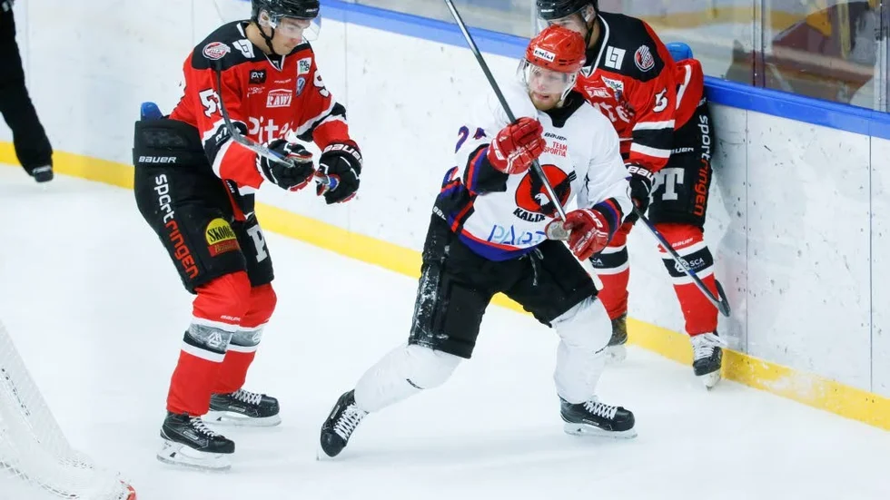 David Selberg, längst til höger, straffas hårt. Backen stängs av i fyra matcher.