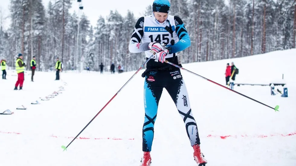 Seger. Klas Nilsson drog ifrån efter andra varvningen av fyra och gled i mål ohotad.