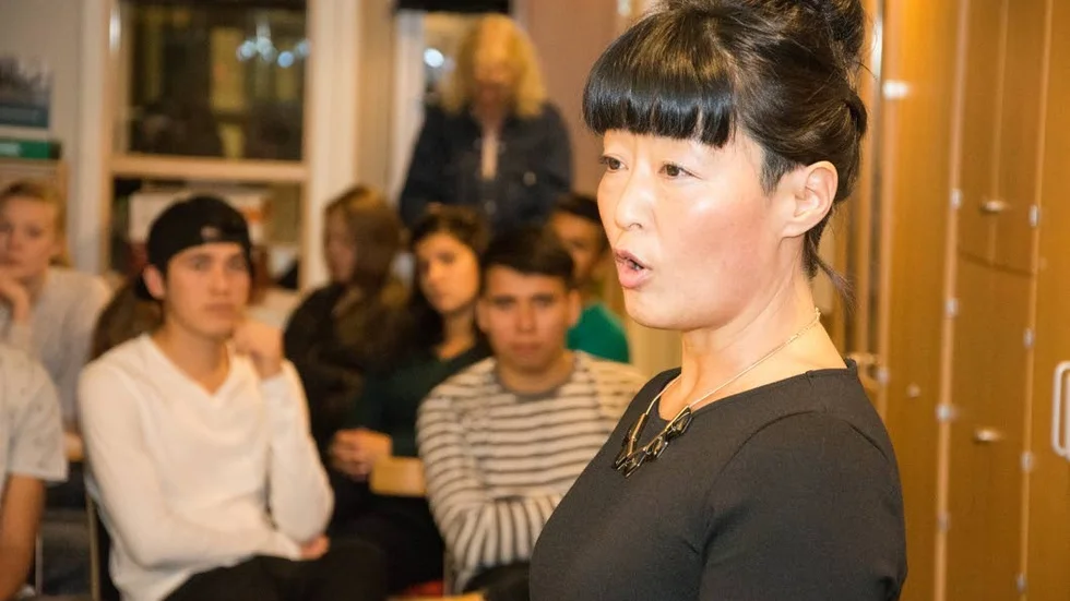 Lotsas in. "De har svårt att komma in i samhället och de kämpar med skolarbetet", omvittnar Viktoria Björklund.