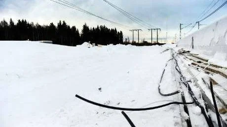 INGEN KONTAKT. Kabelbrottet i Sunderbyn fick dubbel effekt.