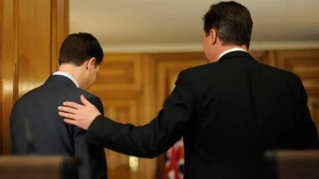 l Relationen mellan Storbritanniens premiärminister David Cameron och vice premiärministern Nick Clegg har beskrivits som en bromance.<Fotograf>Foto: CARL DE SOUZA</Fotograf>