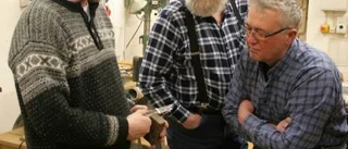 Knivmakarens egen kniv ska tillverkas i mammut och silver
