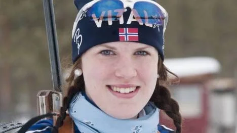 Ingela Andersson, K4 IF, (till vänster) och klubbkamraten Matilda Holmqvist är klara för junior-VM i skidskytte. (Arkivbilder).