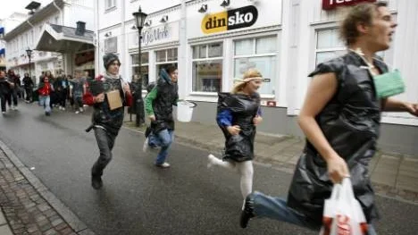Det var full fart på nollningen längs gågatan i Piteå på fredagseftermiddagen.