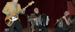 Trio mé Bumba bjöd på gamla hits