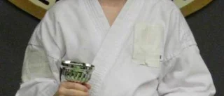 Medaljregn i karate
