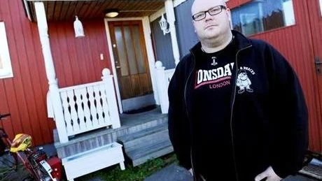 "Det känns jätteskönt", säger drabbade Jimmy Larsen om att fyra personer anhållits för stöldvågen.