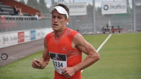 Herrsegraren på milen Andreas Svanebo, Salomon