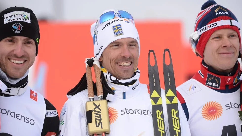 Pallen. Tvåan Maurice Manificat, Frankrike, ettan Johan Olsson och trean Anders Glöersen, Norge.