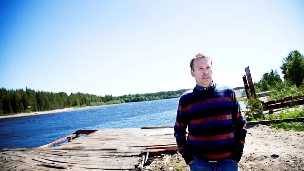 Delmål. Jan Lindbäck medger att det tagit lite längre tid än beräknat. "Men ett delmål var när vi nyligen tog in en 82 meter lång pråm med 500 ton massaved", berättar han. (Arkivbild)