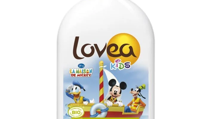 Lovea Moisturizing Sunscreen Spray SPF 50 Kids
Fysikaliska filter: Titandioxid. 
Kemiska filter: Nej
Ämnen som kan vara kontaktallergena: Ja, innehåller eteriska oljor. 
Ekocertifiering: Eco Cert, Cosmetique Bio