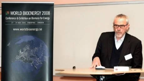 VARNAR. Bengt Holgersson, ordförande för klimat- och sårbarhetsutredningen, varnar för konsekvenserna av klimatväxlingarna.Foto: Jonas Hansson