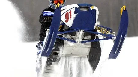laddad. Daniel Enqvist vet vad som krävs för att ta hem backtävlingen. Han har varit med och lagt banan och bekräftar att det kommer att bli krävande för förarna. Foto: ROLAND S LUNDSTRÖM