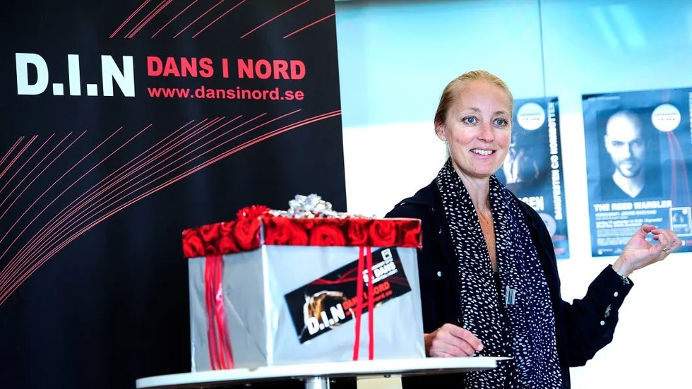 Dansfest. Marie Larsson Sturdy, chef för Dans i Nord, bjuder på dansfest för att fira att de fyller 15 år. Bland annat blir det fyra urpremiärer.