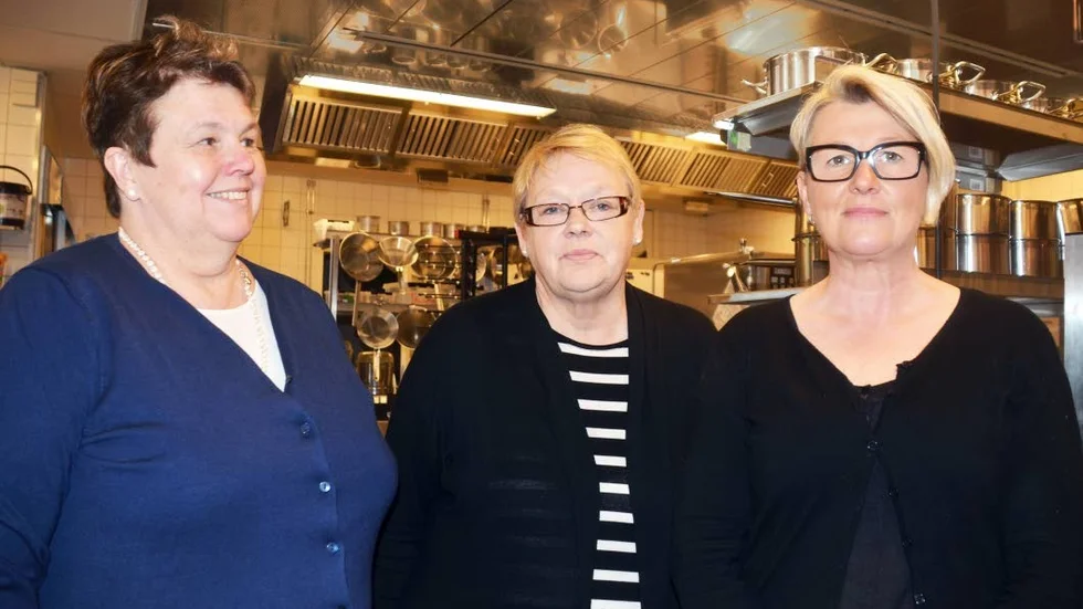 Nöjda. Kathrun Magito, rektor och lärarna Elisabeth Steen samt Catarina Wiklund ser fram emot att få börja med en ny inriktning på restaurangprogrammet mot butiksförsäljning. "Vi har gjort en marknadsundersökning som visar att det finns ett behov av det", säger de.