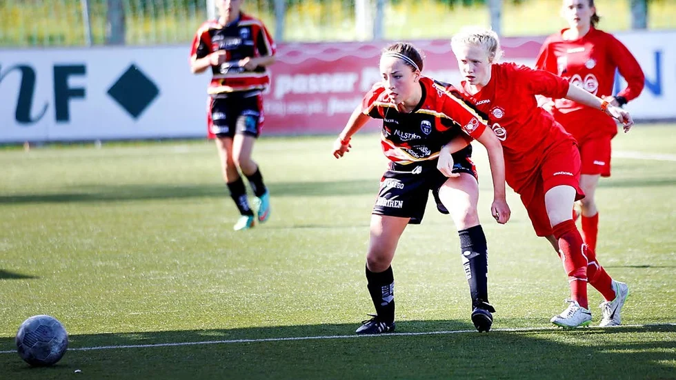 Slutspel. Luleå DF:s flickor 15 har spelat sin sista gruppspelsmatch i Gothia Cup.