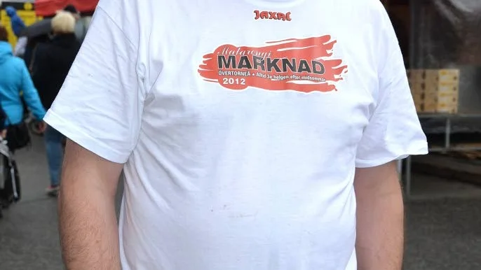 Samarbete. Christer Töyrä, marknadsgeneral och ordförande i ÖSK hade velat se ett samarbete mellan Matarengi marknad och Weddes.