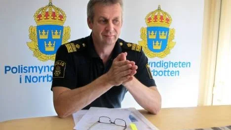 Grooming online, det vill säga vuxnas kontakter med barn i sexuella syften via internet, är svårt att bevisa och ett svårspanat brott. En person i hela Sverige har blivit fälld för grooming, och han är inte bosatt i den norra delen av landet. Det säger polisintendent Per Karlsson, som presenterade en ny rapport om grooming i Luleå på onsdagen.