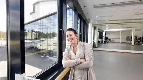 Massa media, är ett av landets största produktionsbolag. Efter sommaren flyttar de in i nya lokaler på Acusticum. Bolagets vd, Li Skarin, ser fram emot att vara nära sina anställda.