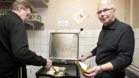 Bo Forsberg och Sverker Ragnarsson var två av de mest aktiva i köket.