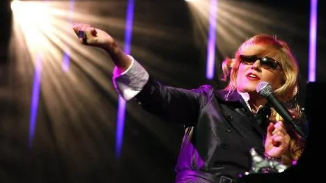 För Melody Gardot blev musiken en väg tillbaka efter en svår trafikolycka.