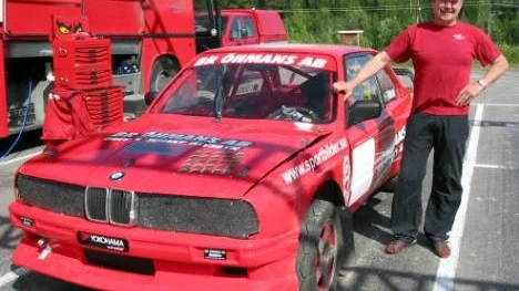 Thomas Öhman, Älvsbyns Motorsällskap, slutade egentligen köra rallycross förra säsongen. Men i sommar har han tävlat i Höljes, och på söndag ställer han upp i den tredje SM-deltävlingen som körs på Piteå Motorstadion. "Men sen är det slut", säger han. (Arkivbild)
