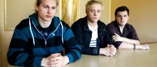 Vännerna vill rädda familjen från utvisning